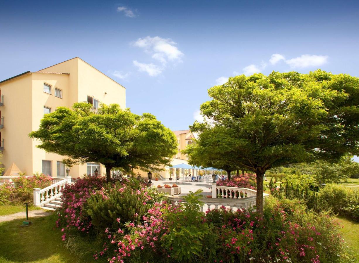 באד גיגינג Dorint Marc Aurel Spa & Golf Resort מראה חיצוני תמונה