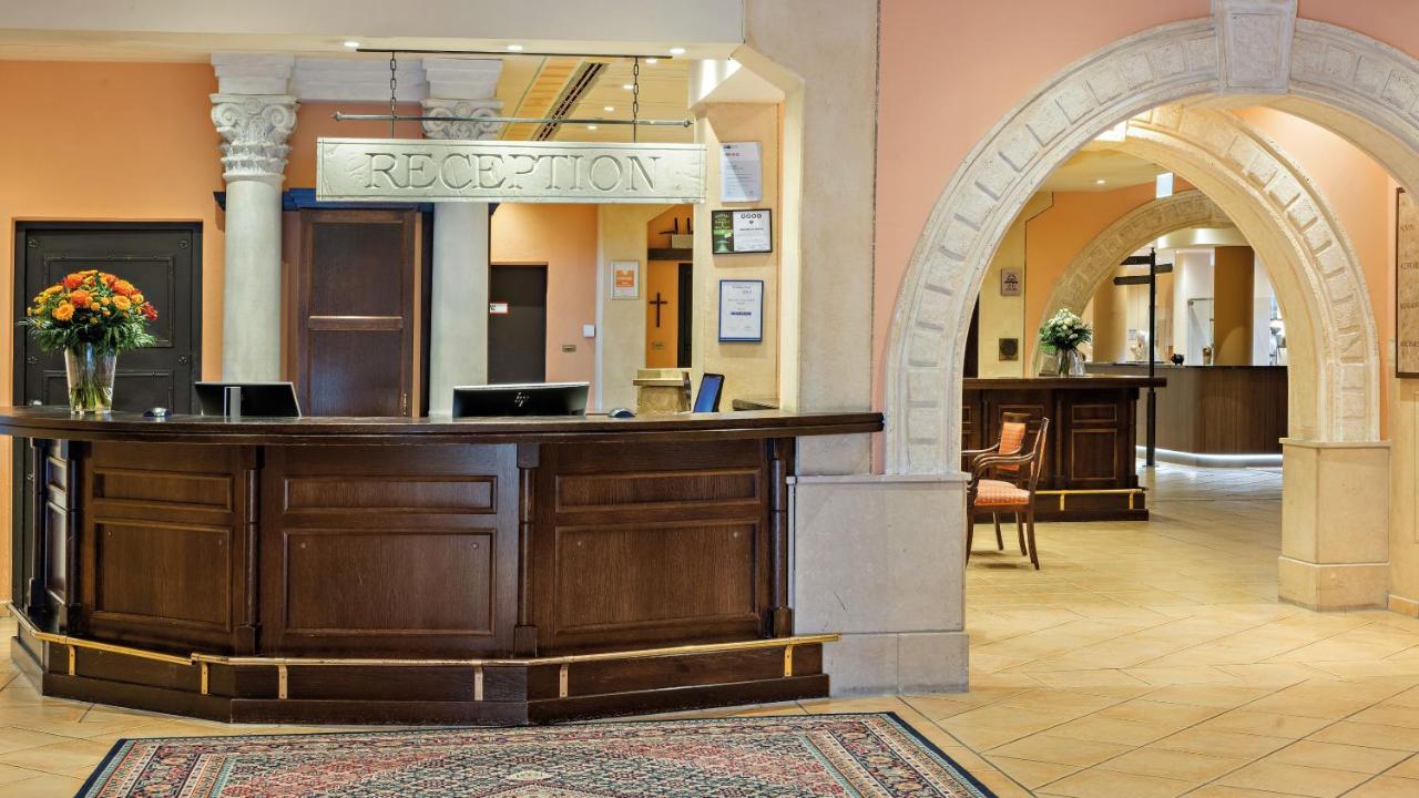באד גיגינג Dorint Marc Aurel Spa & Golf Resort מראה חיצוני תמונה